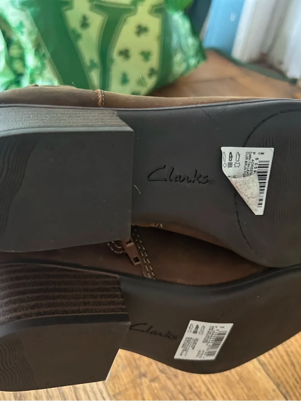 Clarks Adreena Show Brown Suede Block Heel Zip Ankle Boots Women Size 8 M